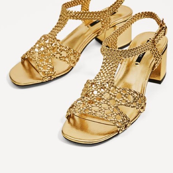 チェコ ZARA HIGH-HEEL VINYL SANDALS WITH RHINESTONES PINK | 3804